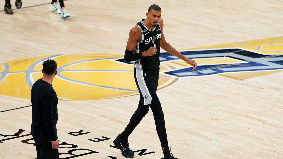 www.星空体育一位NBA教练谈文班亚马：有可能最终成为篮球史上最伟大的球员
